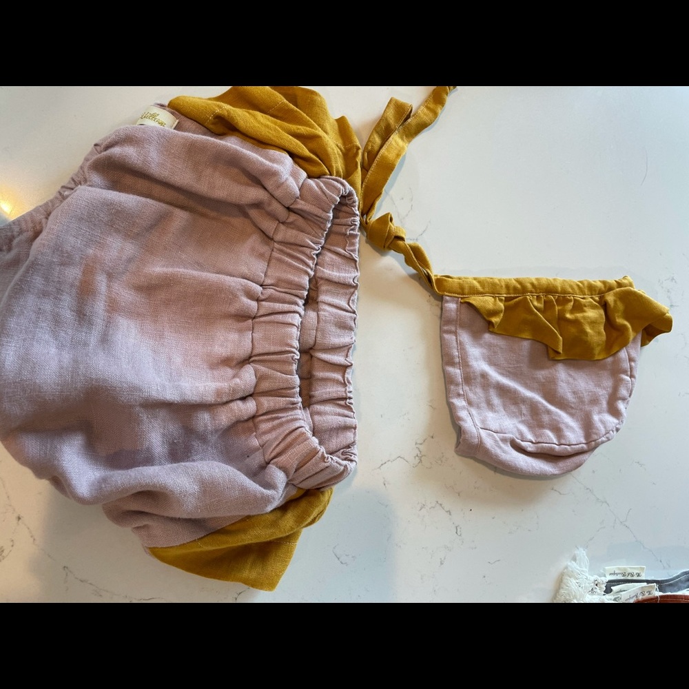 Linen bloomer and bonnet set